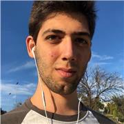 Estudiante de ingeniería industrial imparte clases de fisica, química y matemáticas a estudiantes de ESO y Bachillerato